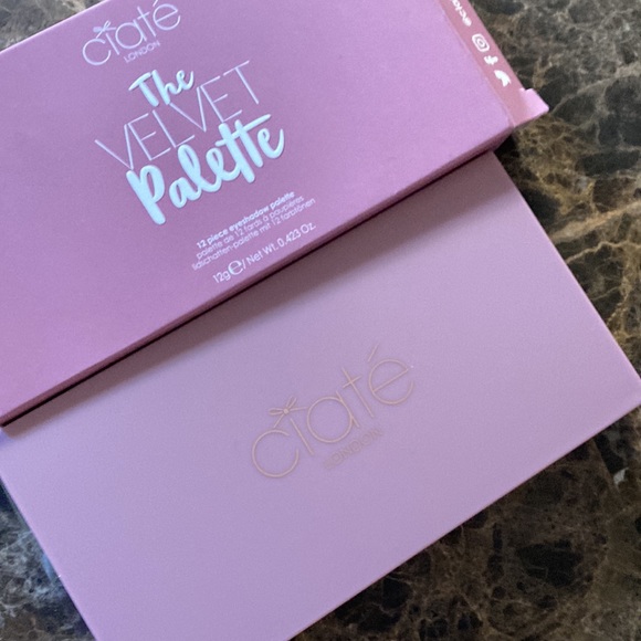 Ciate London velvet eyeshadow palette - Picture 2 of 2